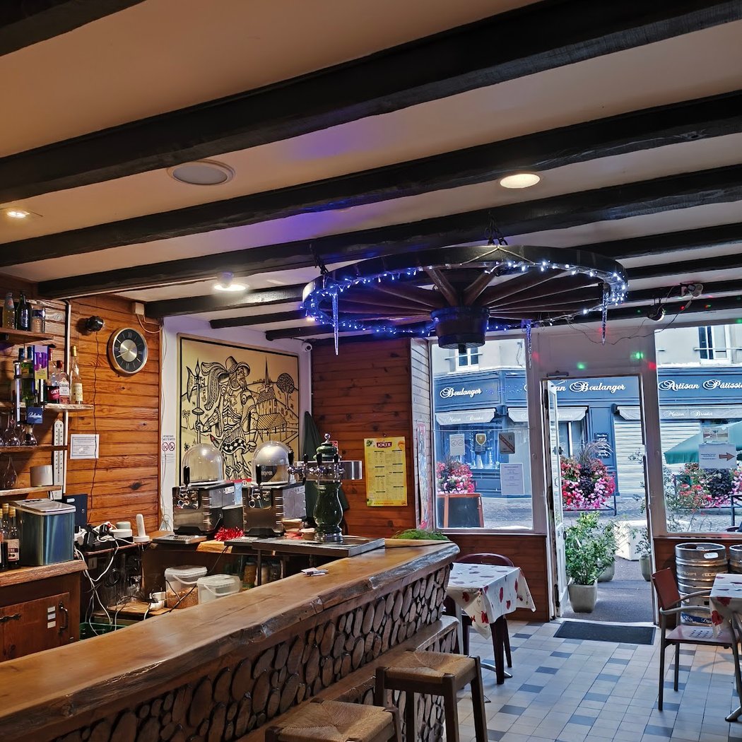 Restaurant A LA VIEILLE HALLE 2